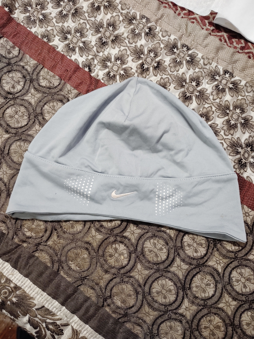 Nike Men’s Light Blue Dri-FIT Beanie